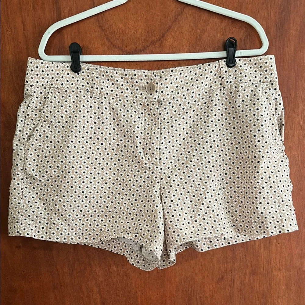 Ann Taylor LOFT floral print shorts size 14 - Picture 1 of 7